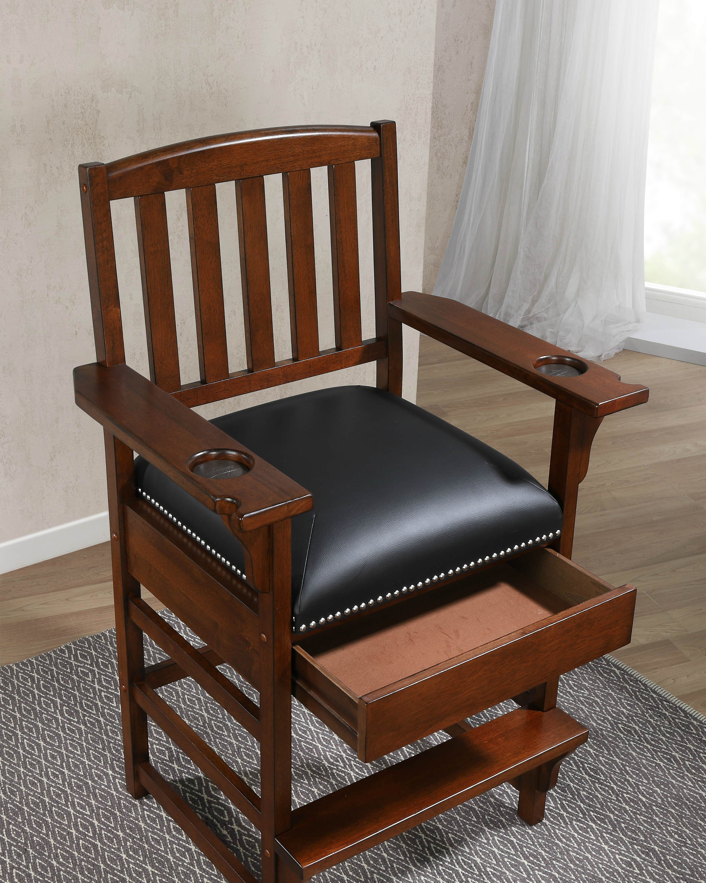 American Heritage King Chair (Suede)